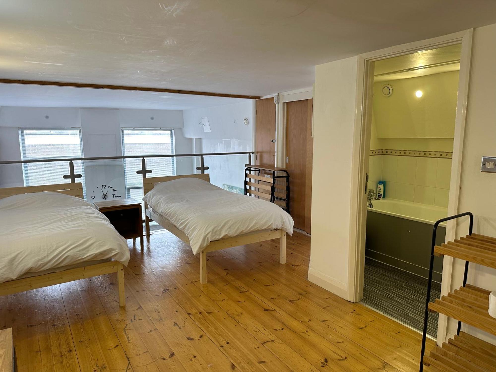 City Centre Duplex 3Rooms Apartment With Parking Нотингам Екстериор снимка